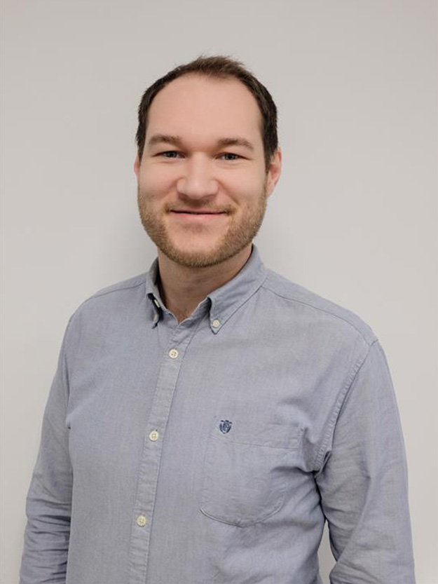 Tim Schuller, Application Engineer und zuständiger Produktmanager bei PIA Automation.